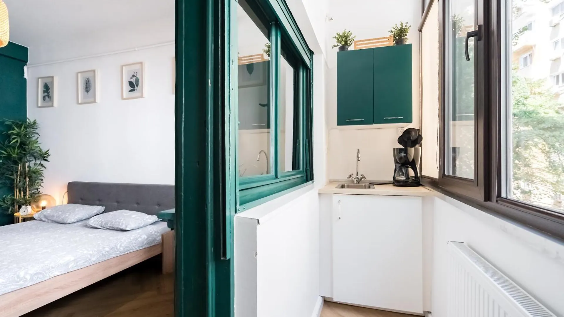 Elegant Urban Studio - Heart Of Calea Victoriei Bucharest Romania