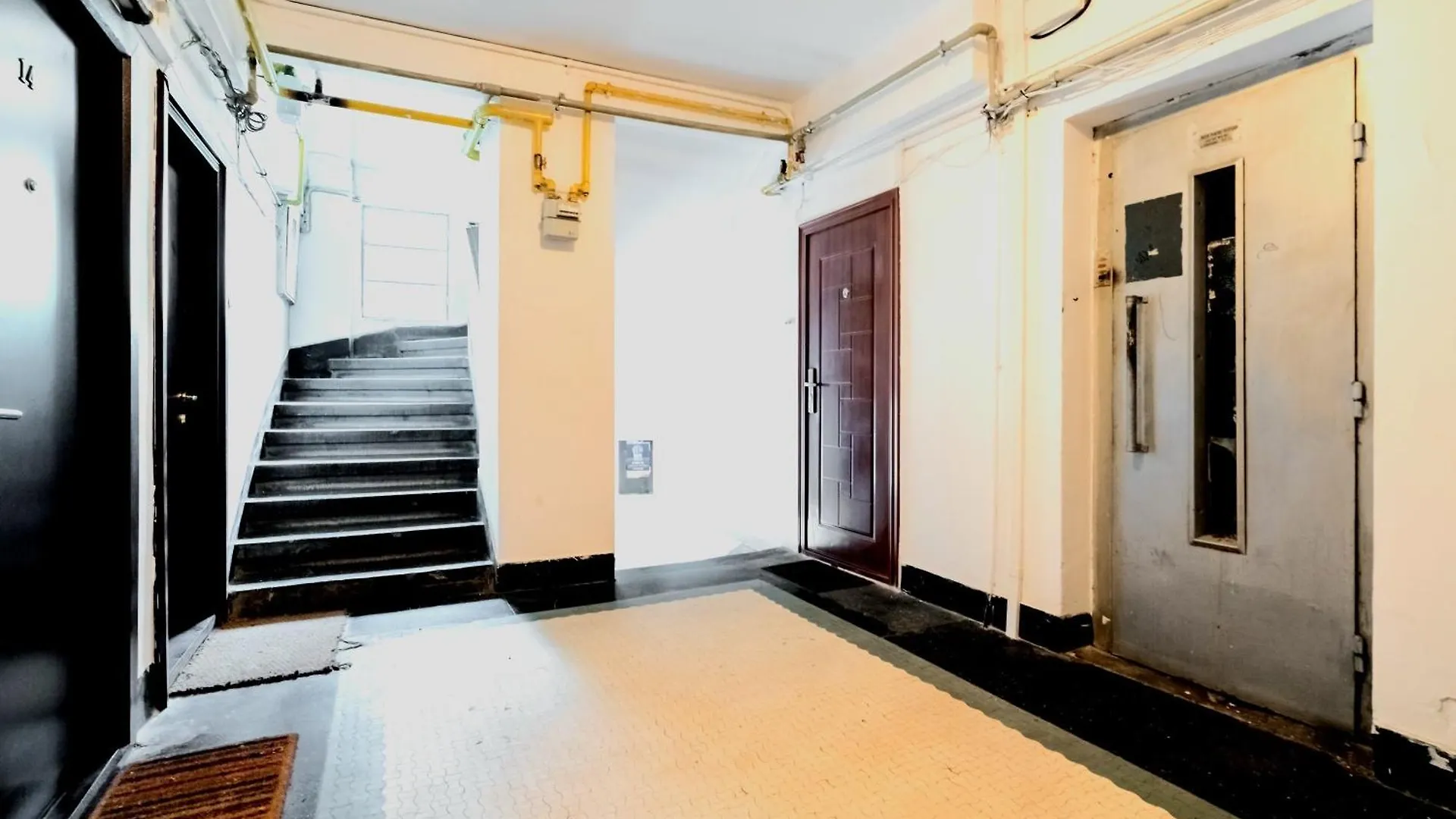 Apartment Elegant Urban Studio - Heart Of Calea Victoriei Bucharest